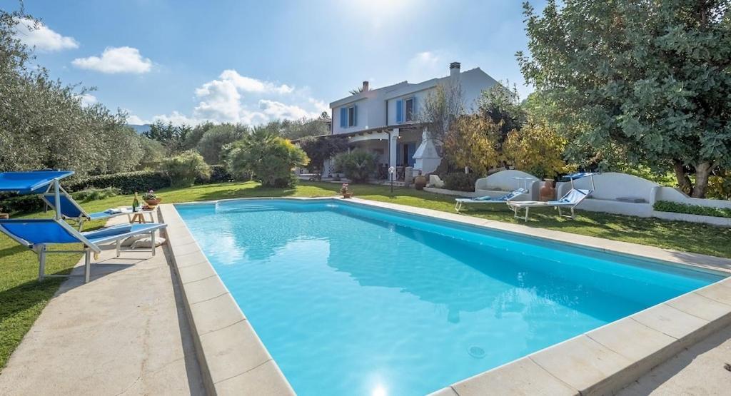 Alghero Villa Josephine Con Piscina E Parco Per 8 Ospiti 外观 照片